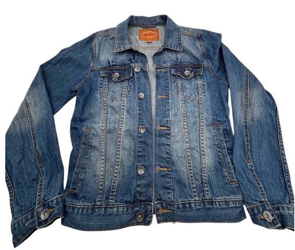 Red Camel Men's Distressed Denim Trucker Jacket - Size M - Faded Jean Jacket